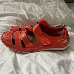 Naot Coral Leather Comfort Sandals | Adjustable Strap | Size 41